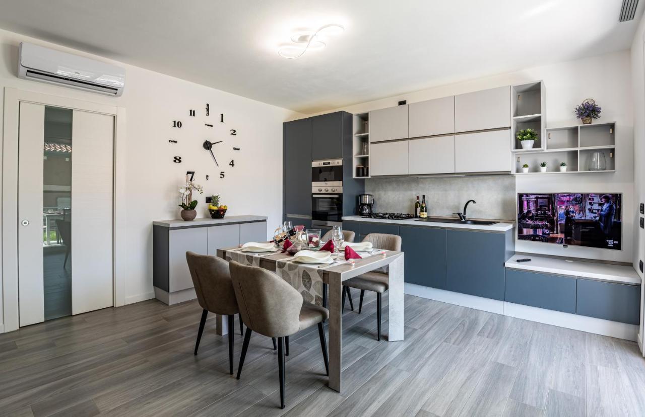 Laura'S Little Diamond Apartment - Residence Bel Post Domaso Bagian luar foto